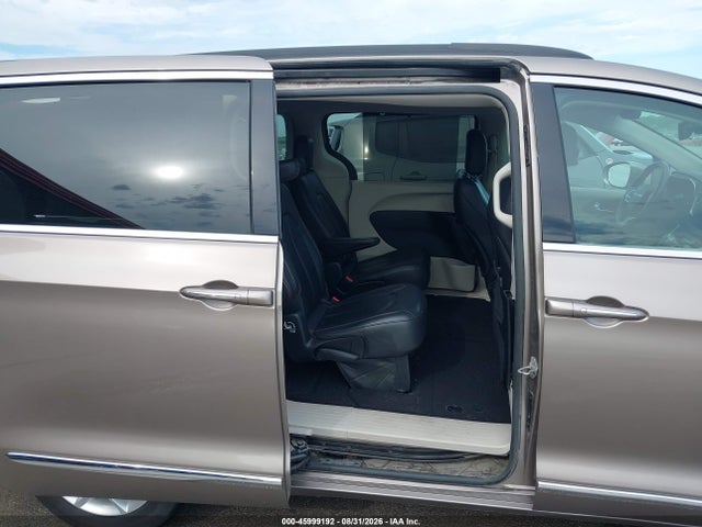 Aukcja sprzedaży 2017 Chrysler Pacifica Touring-l, vin: 2C4RC1BG6HR756738, numer aukcji: 45999192