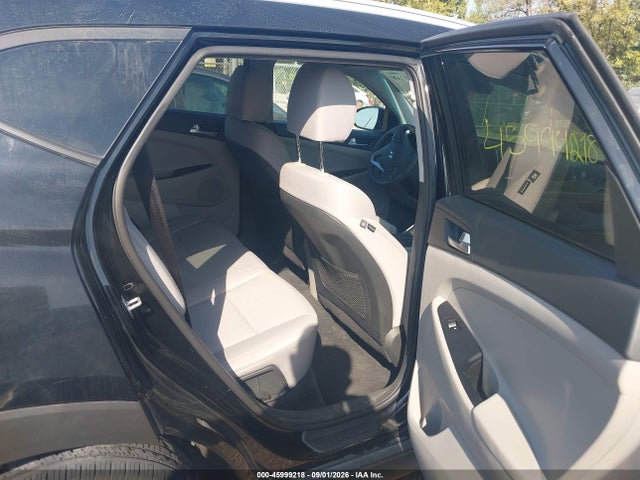Продаж на аукціоні авто 2019 Hyundai Tucson Value, vin: KM8J33A49KU024884, номер лоту: 45999218