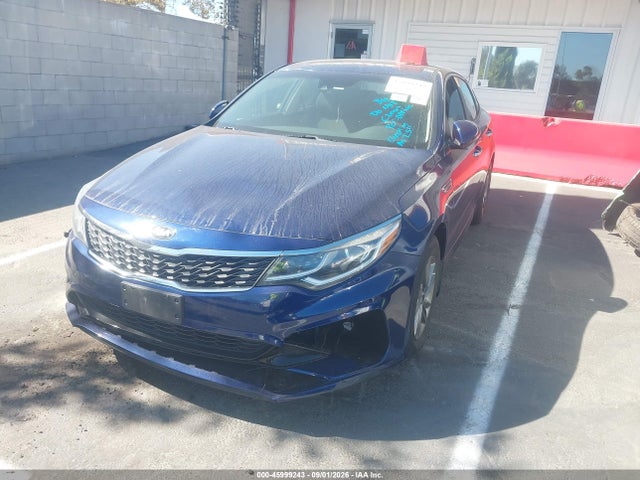 KIA Optima Lx 2019 5XXGT4L31KG363458 Image 2