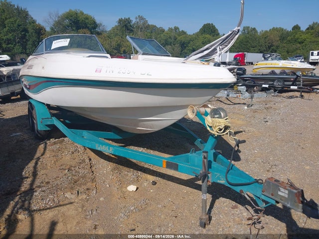 Aukcja sprzedaży 1996 Rinker Captiva 212, vin: RNK52894E696, numer aukcji: 45999244