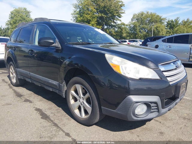 Продажа на аукционе авто 2013 Subaru Outback 2.5i Premium, vin: 4S4BRBCC7D3302689, номер лота: 45999268
