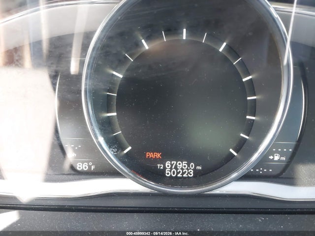 2018 Volvo S60 Inscription T5 მანქანა იყიდება აუქციონზე, vin: LYV402TKXJB172292, აუქციონის ნომერი: 45999342