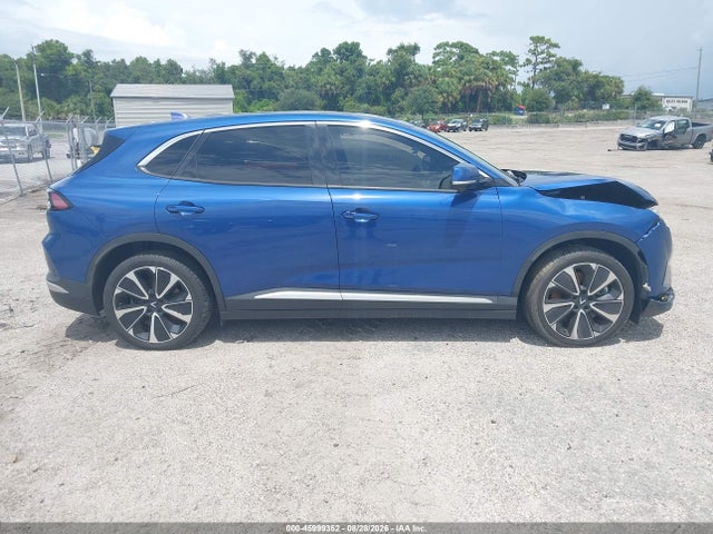 Продажа на аукционе авто 2024 Vinfast Vf 8 Plus, vin: RLLV1AFA5RH004512, номер лота: 45999352