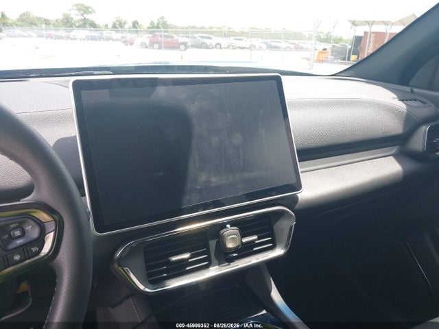 Продажа на аукционе авто 2024 Vinfast Vf 8 Plus, vin: RLLV1AFA5RH004512, номер лота: 45999352