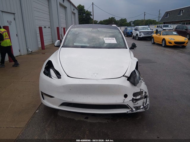 7SAYGDEE5NF336426 Tesla Model Y Long Range Dual Motor All-wheel Drive