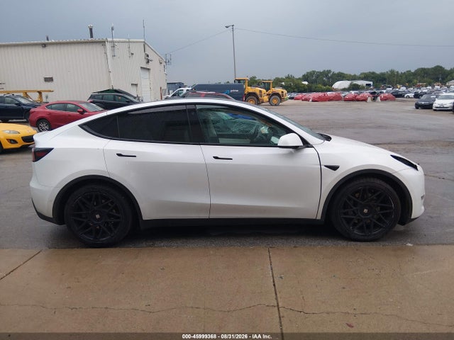 7SAYGDEE5NF336426 Tesla Model Y Long Range Dual Motor All-wheel Drive