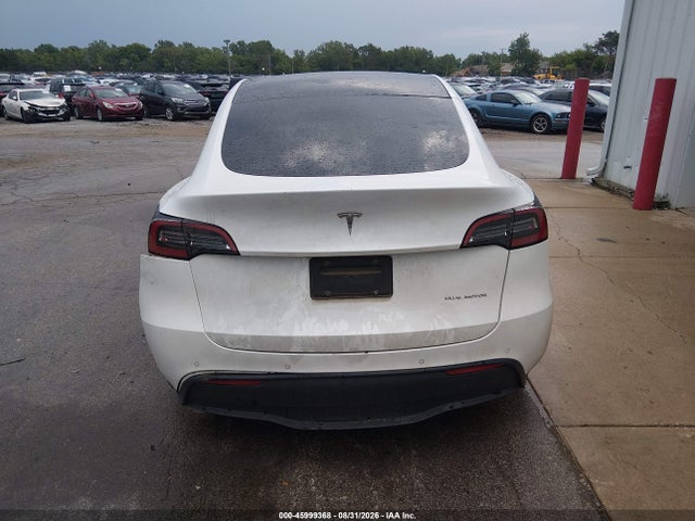 7SAYGDEE5NF336426 Tesla Model Y Long Range Dual Motor All-wheel Drive