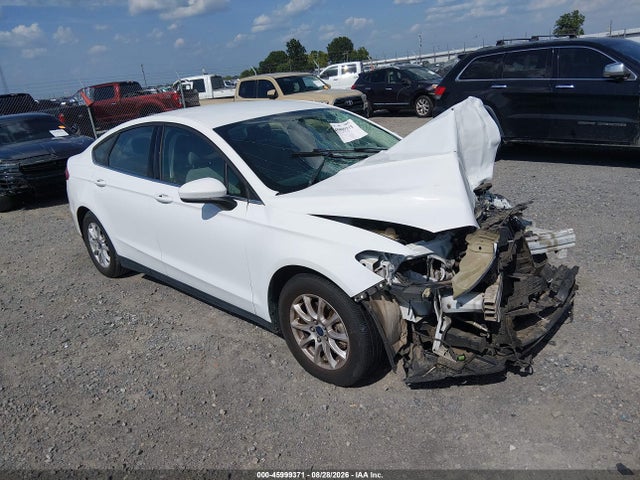 Продаж на аукціоні авто 2016 Ford Fusion S, vin: 3FA6P0G7XGR269258, номер лоту: 45999371