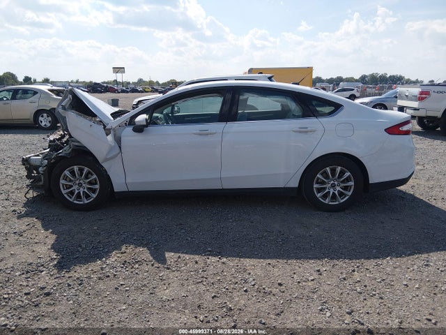 Продаж на аукціоні авто 2016 Ford Fusion S, vin: 3FA6P0G7XGR269258, номер лоту: 45999371