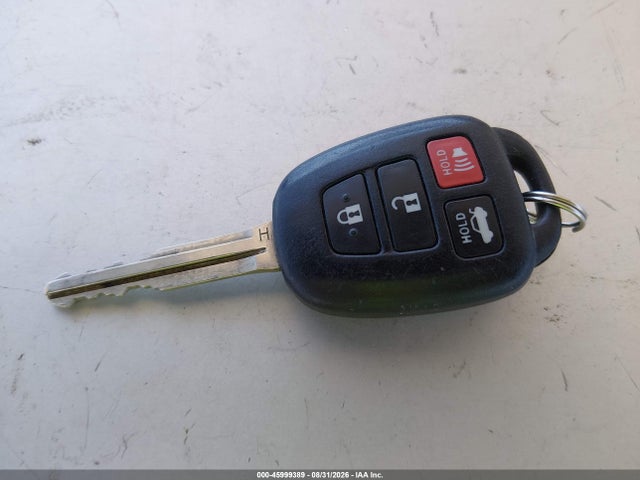 Продаж на аукціоні авто 2018 Toyota Corolla Se, vin: 5YFBURHEXJP749526, номер лоту: 45999389