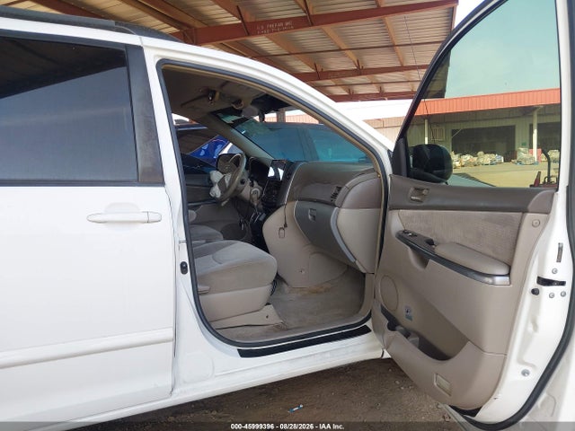 2007 Toyota Sienna Le მანქანა იყიდება აუქციონზე, vin: 5TDZK23C97S052043, აუქციონის ნომერი: 45999396