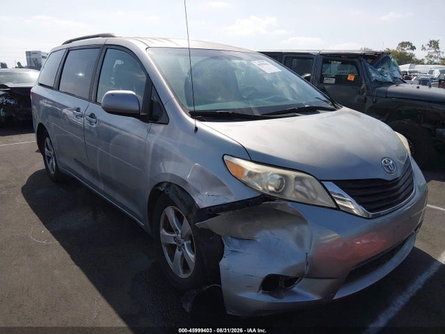 Продаж на аукціоні авто 2011 Toyota Sienna Le V6, vin: 5TDKK3DC1BS132256, номер лоту: 45999403