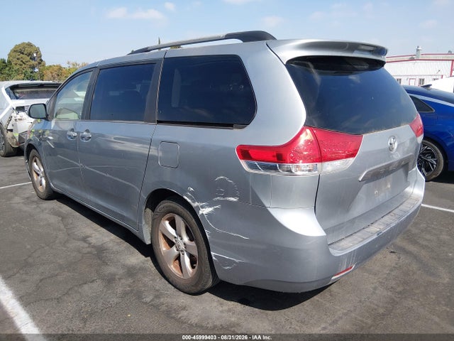 Aukcja sprzedaży 2011 Toyota Sienna Le V6, vin: 5TDKK3DC1BS132256, numer aukcji: 45999403