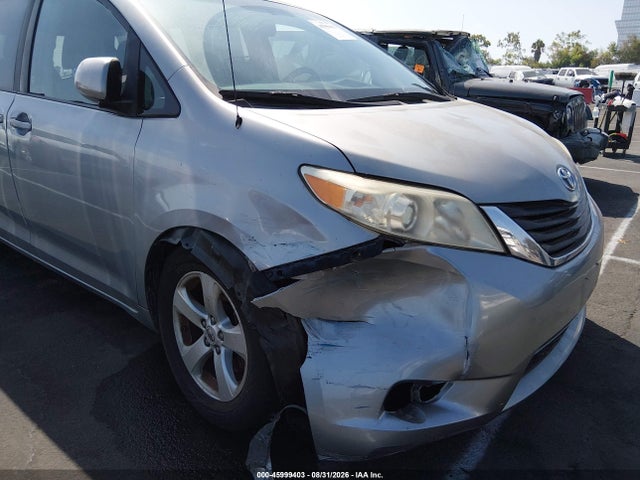 Aukcja sprzedaży 2011 Toyota Sienna Le V6, vin: 5TDKK3DC1BS132256, numer aukcji: 45999403