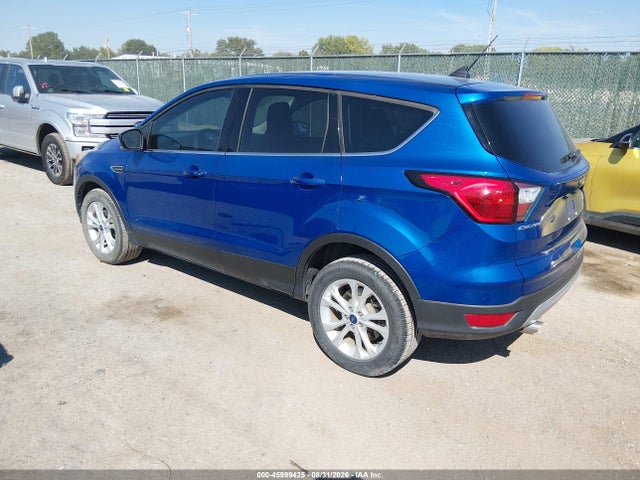 Ford ESCAPE SE 2019 1FMCU0GD0KUA05460 Image 3