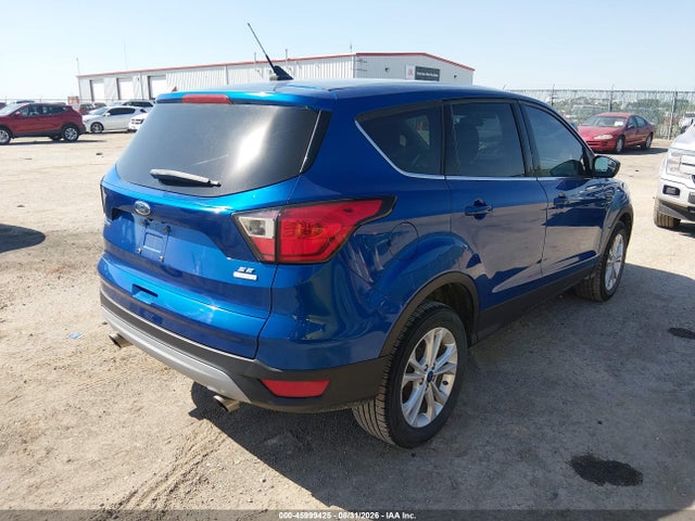 Ford ESCAPE SE 2019 1FMCU0GD0KUA05460 Image 4