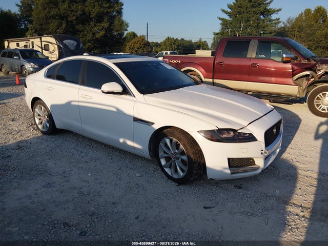 Aukcja sprzedaży 2017 Jaguar Xf 20d Premium, vin: SAJBJ4BNXHCY32401, numer aukcji: 45999427