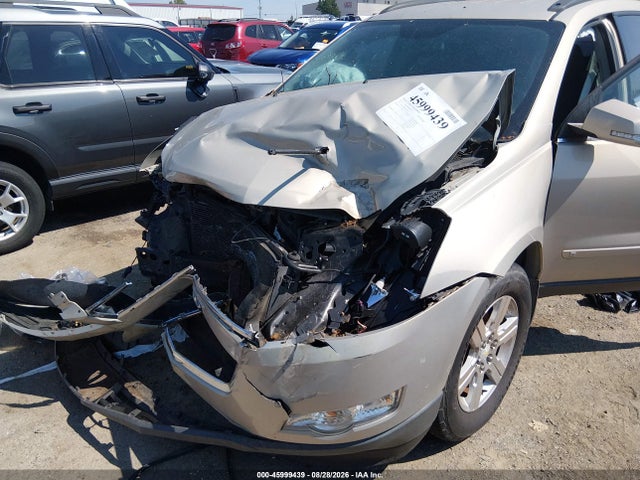 2010 Chevrolet Traverse Lt მანქანა იყიდება აუქციონზე, vin: 1GNLRFED9AS145116, აუქციონის ნომერი: 45999439
