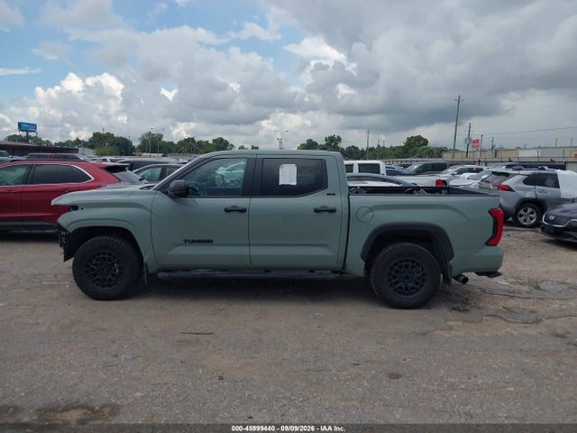 45999440 :رقم المزاد ، 5TFLA5DB6SX323773 vin ، 2025 Toyota Tundra Sr5 مزاد بيع
