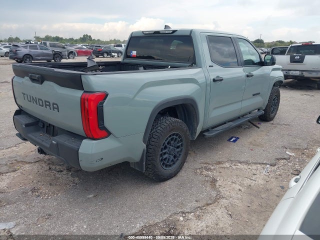 45999440 :رقم المزاد ، 5TFLA5DB6SX323773 vin ، 2025 Toyota Tundra Sr5 مزاد بيع