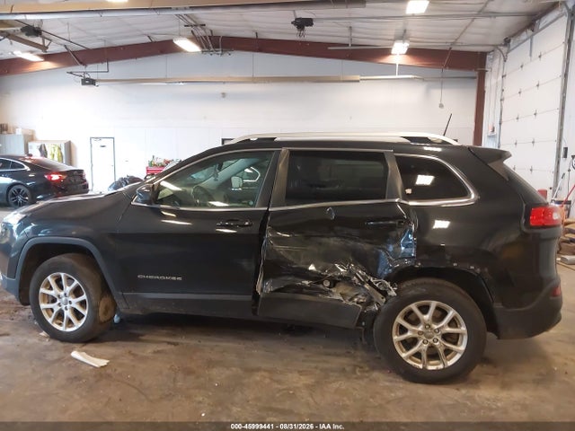 2015 Jeep Cherokee Latitude მანქანა იყიდება აუქციონზე, vin: 1C4PJMCS6FW773299, აუქციონის ნომერი: 45999441