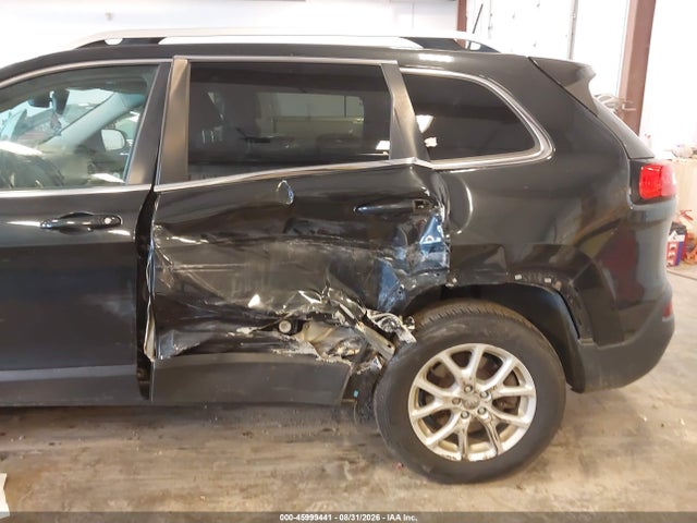 2015 Jeep Cherokee Latitude მანქანა იყიდება აუქციონზე, vin: 1C4PJMCS6FW773299, აუქციონის ნომერი: 45999441