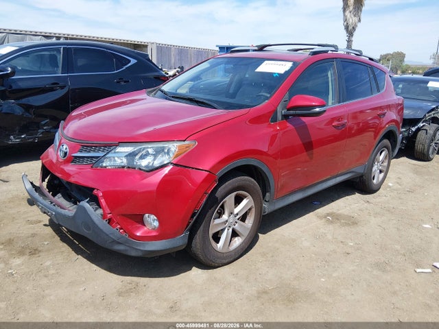 Toyota Rav4 Xle 2014 JTMWFREV2EJ007390 Image 2