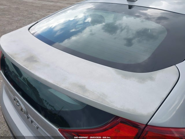Продаж на аукціоні авто 2020 Hyundai Ioniq Hybrid Blue, vin: KMHC65LC8LU218131, номер лоту: 45999497