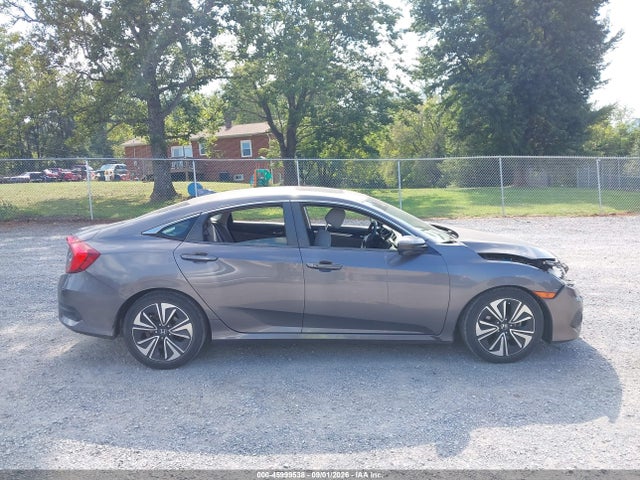 45999538 :رقم المزاد ، JHMFC1F37JX022691 vin ، 2018 Honda Civic Ex-t مزاد بيع