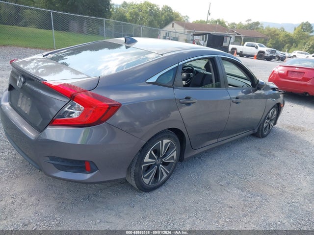 45999538 :رقم المزاد ، JHMFC1F37JX022691 vin ، 2018 Honda Civic Ex-t مزاد بيع
