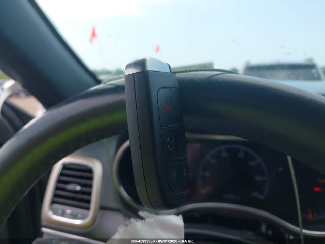 2015 Jeep Grand Cherokee Limited მანქანა იყიდება აუქციონზე, vin: 1C4RJFBG8FC161673, აუქციონის ნომერი: 45999539