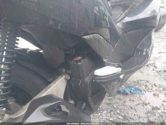 RLHKF1805JY300900 Honda Pcx 150