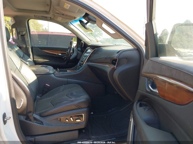 Продажа на аукционе авто 2016 Cadillac Escalade Premium Collection, vin: 1GYS4CKJXGR306739, номер лота: 45999570