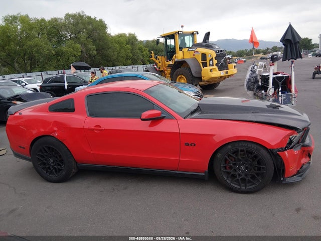 2012 Ford Mustang Gt Premium მანქანა იყიდება აუქციონზე, vin: 1ZVBP8CF3C5284571, აუქციონის ნომერი: 45999588