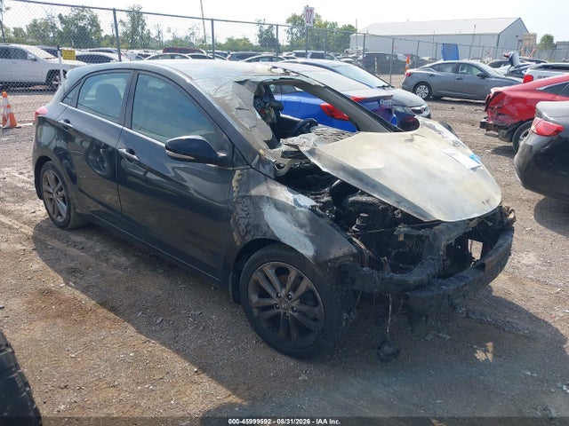 2016 Hyundai Elantra Gt მანქანა იყიდება აუქციონზე, vin: KMHD35LH7GU341448, აუქციონის ნომერი: 45999592