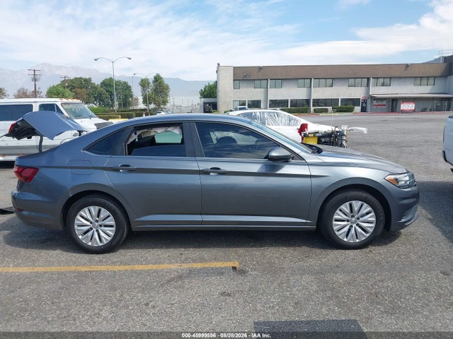 Продаж на аукціоні авто 2019 Volkswagen Jetta 1.4t R-line/1.4t S/1.4t Se, vin: 3VWC57BU3KM216994, номер лоту: 45999596