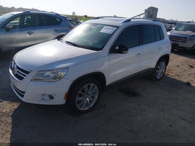Aukcja sprzedaży 2011 Volkswagen Tiguan Se, vin: WVGBV7AX8BW541825, numer aukcji: 45999624