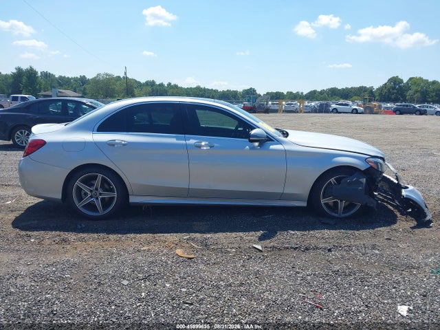 Продажа на аукционе авто 2018 Mercedes-benz C 300 4matic, vin: 55SWF4KB0JU280941, номер лота: 45999635