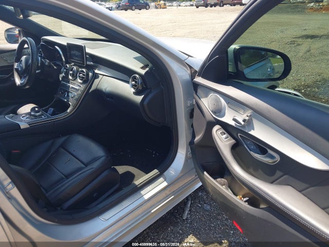 Продажа на аукционе авто 2018 Mercedes-benz C 300 4matic, vin: 55SWF4KB0JU280941, номер лота: 45999635
