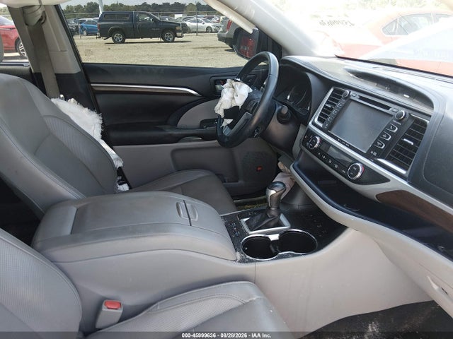 Aukcja sprzedaży 2016 Toyota Highlander Limited V6, vin: 5TDDKRFH4GS328994, numer aukcji: 45999636