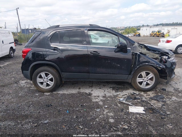 2017 Chevrolet Trax Lt მანქანა იყიდება აუქციონზე, vin: 3GNCJPSB8HL143673, აუქციონის ნომერი: 45999644