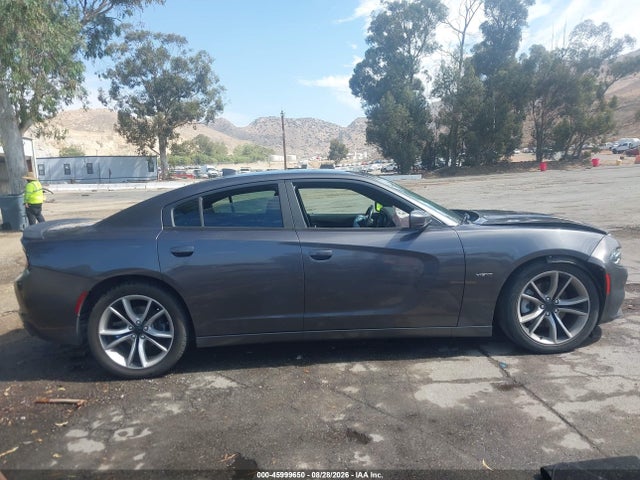 45999650 :رقم المزاد ، 2C3CDXCT3FH919032 vin ، 2015 Dodge Charger Road/track مزاد بيع