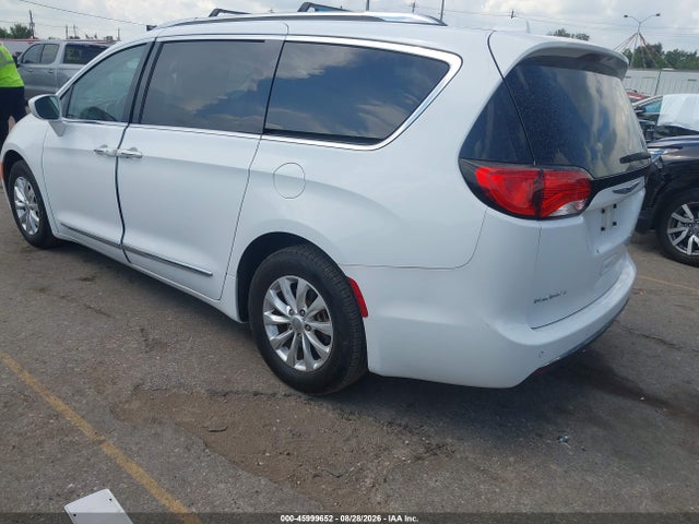 Aukcja sprzedaży 2019 Chrysler Pacifica Touring L, vin: 2C4RC1BG4KR680797, numer aukcji: 45999652