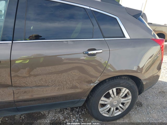 3GYFNAE32FS607758 Cadillac Srx Standard