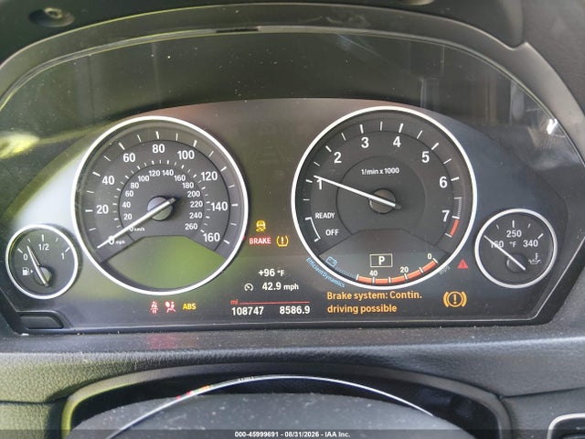 45999691 :رقم المزاد ، WBA8A9C53JAD26933 vin ، 2018 Bmw 320i مزاد بيع
