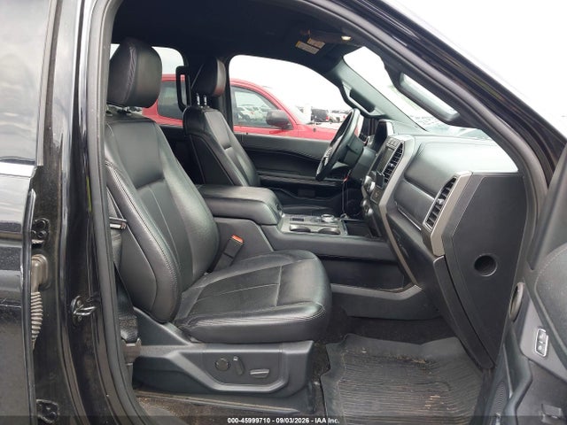 1FMJU1HT8MEA46662 Ford Expedition Xlt