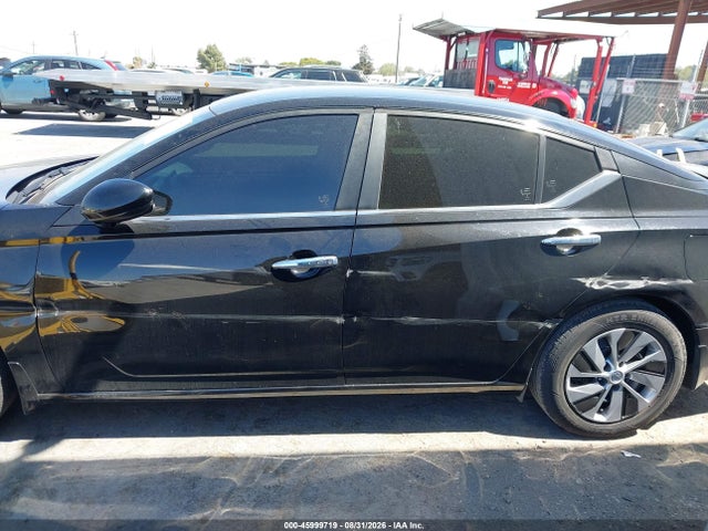 Продаж на аукціоні авто 2021 Nissan Altima S Fwd, vin: 1N4BL4BV1MN300029, номер лоту: 45999719