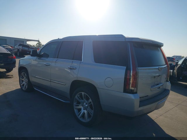 Продаж на аукціоні авто 2018 Cadillac Escalade Luxury, vin: 1GYS3BKJ9JR323679, номер лоту: 45999771