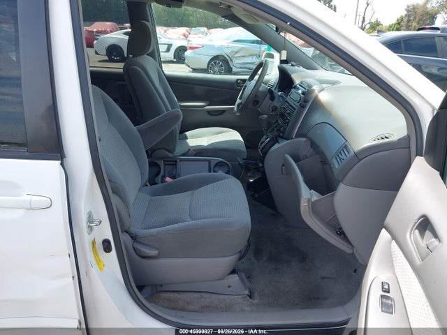 Продажа на аукционе авто 2006 Toyota Sienna Le, vin: 5TDZA23C16S445892, номер лота: 45999827