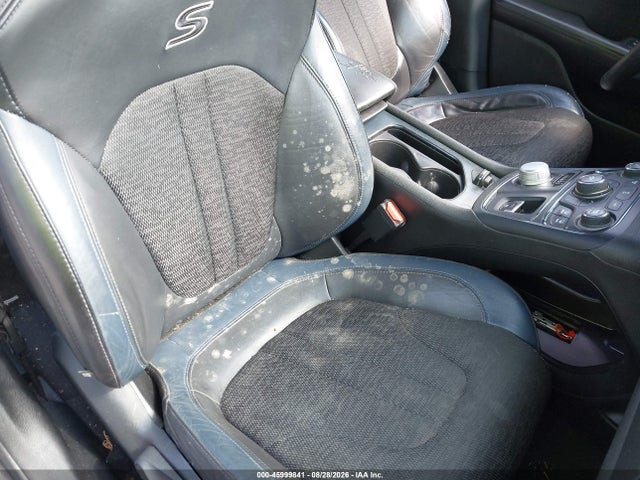 45999841 :رقم المزاد ، 1C3CCCBG5FN569782 vin ، 2015 Chrysler 200 S مزاد بيع